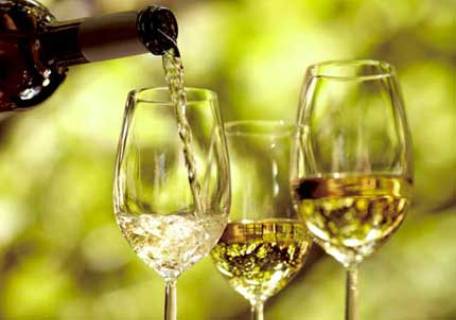 Vino blanco www.cataloencasa.com