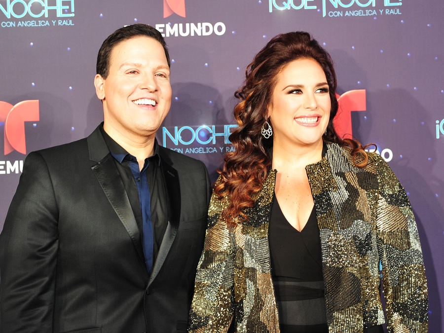 angelica-y-raul-en-la-alfombra-roja-de-que-noche_0