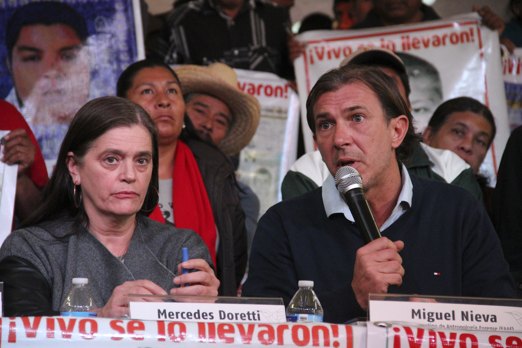 20160209LNL- LB GIEI PADRES NORMALISTAS AYOTZINAPA (4)