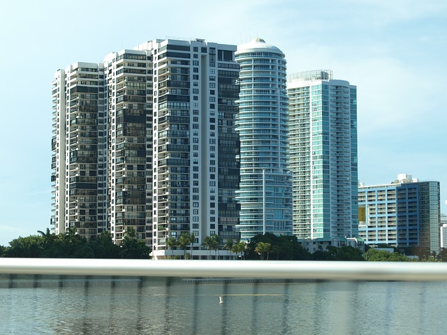 miami-247902_640