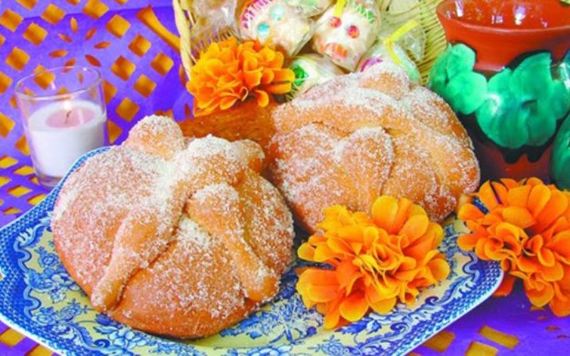 pan-de-muerto-una-dulce-y-rica-ofrenda-la-nota-latina