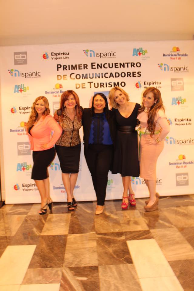 Alexa Ramírez, Marybel Torres, Yaniris Felipe, Ana Maria Canseco y Marisol Casola.
