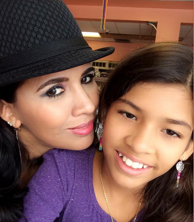 Sus hijas Pamela y Valeria son el amor de Veroonica