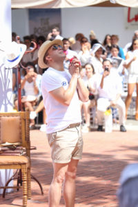 Diseñador Jose Jhan.