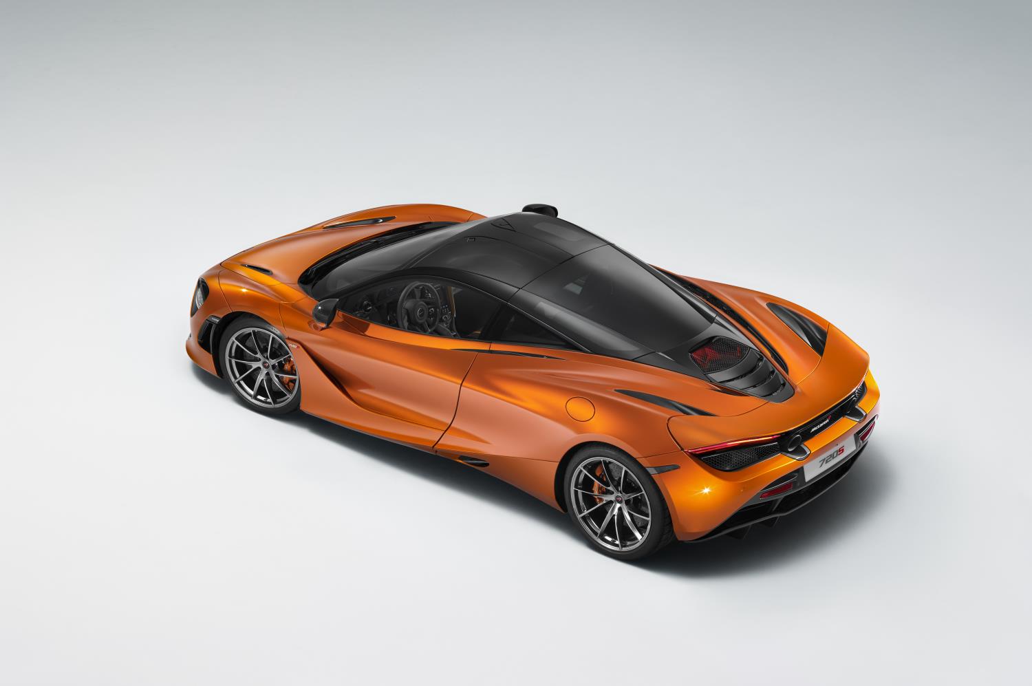 El McLaren 720S gana el premio del "Súper auto más bello del año"