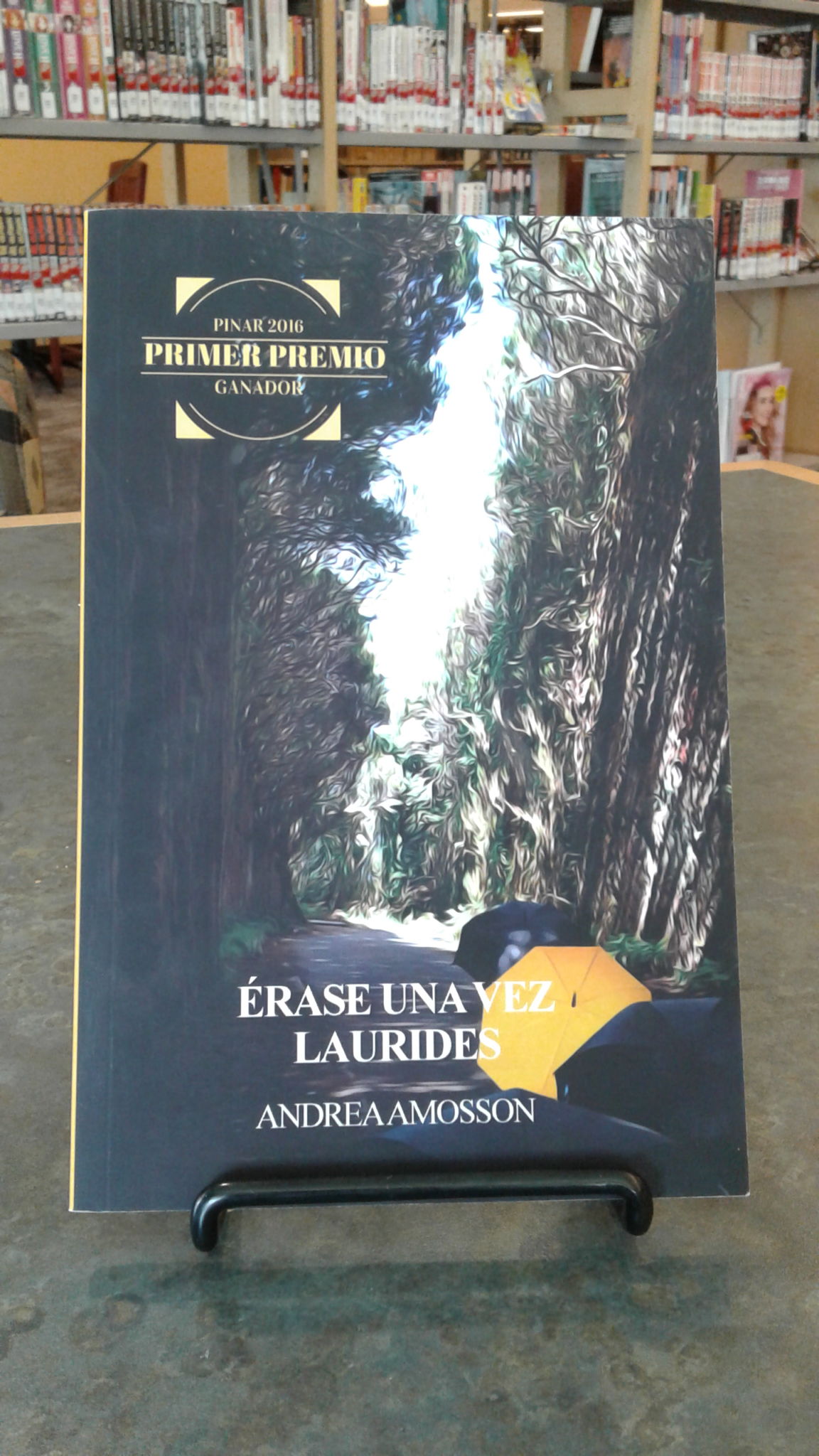 Andrea Amosson finalista del International Latino Book Awards