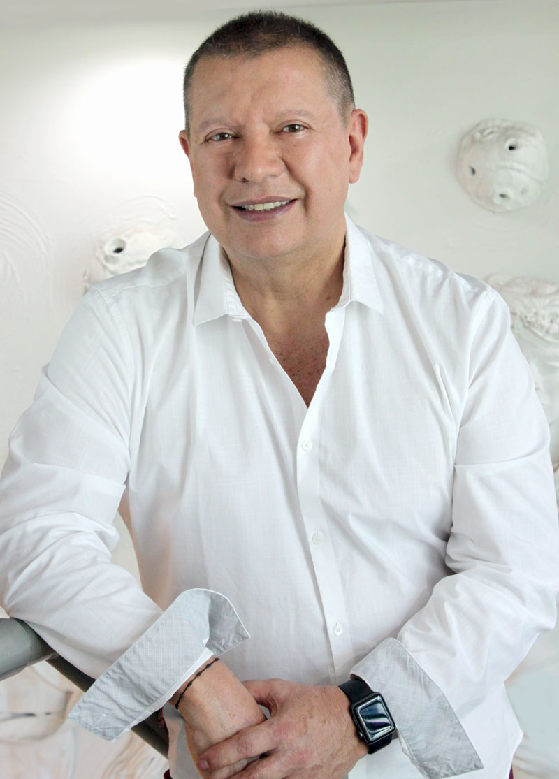 Ricardo Chang: 50 años embelleciendo a la mujer