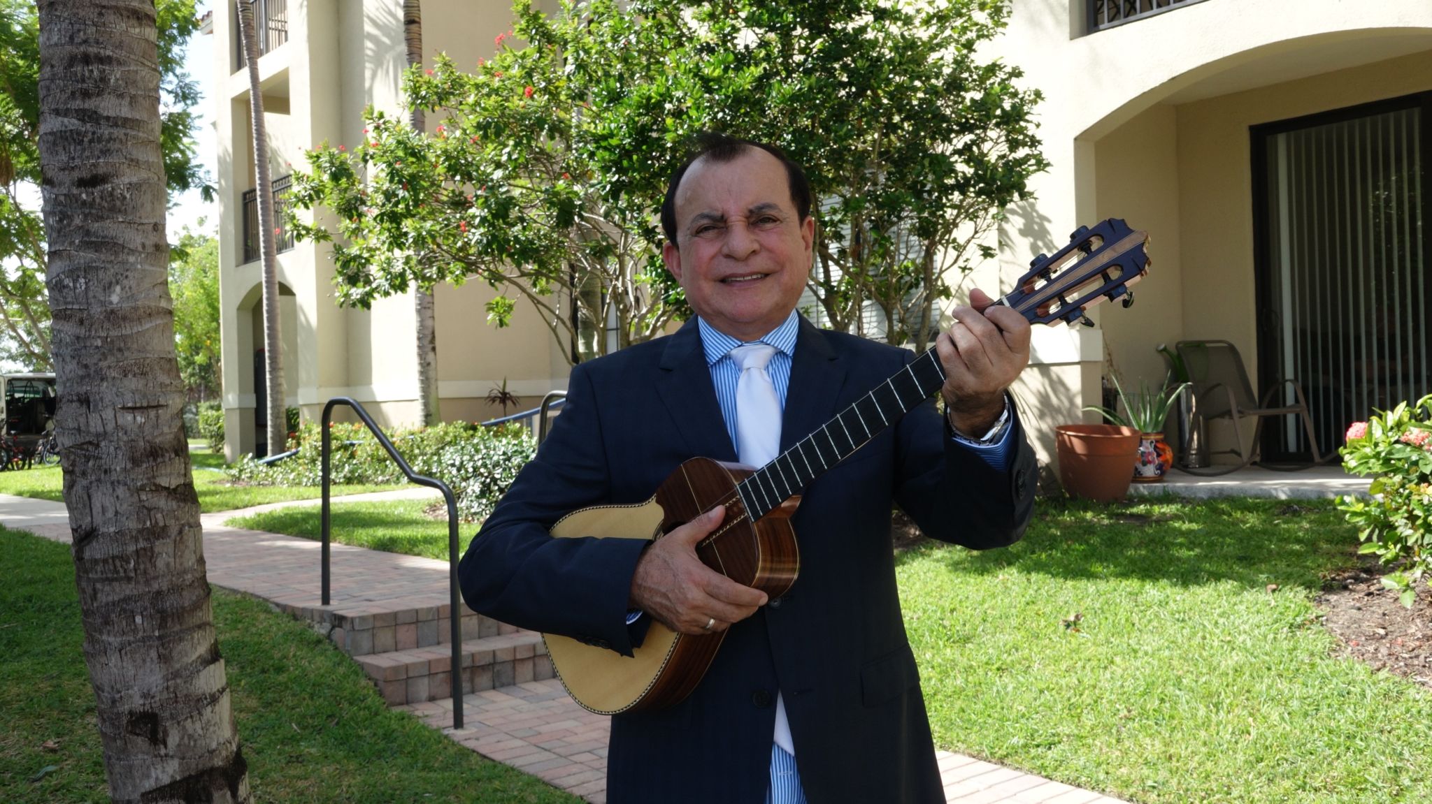 Marcelo’s, el cantautor que le compuso a Simón Díaz