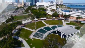 Gran concentración a beneficio de Venezuela en el Bayfront Park de Miami