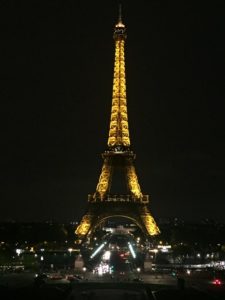 Siempre queda Paris, la ciudad de las luces