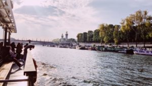 Siempre queda Paris, la ciudad de las luces